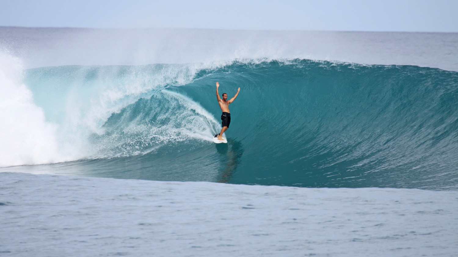 Surfing in Lanzarote - Lanzarote Tourist Guide