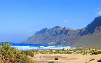 Famara beach