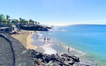 puerto del carmen beach